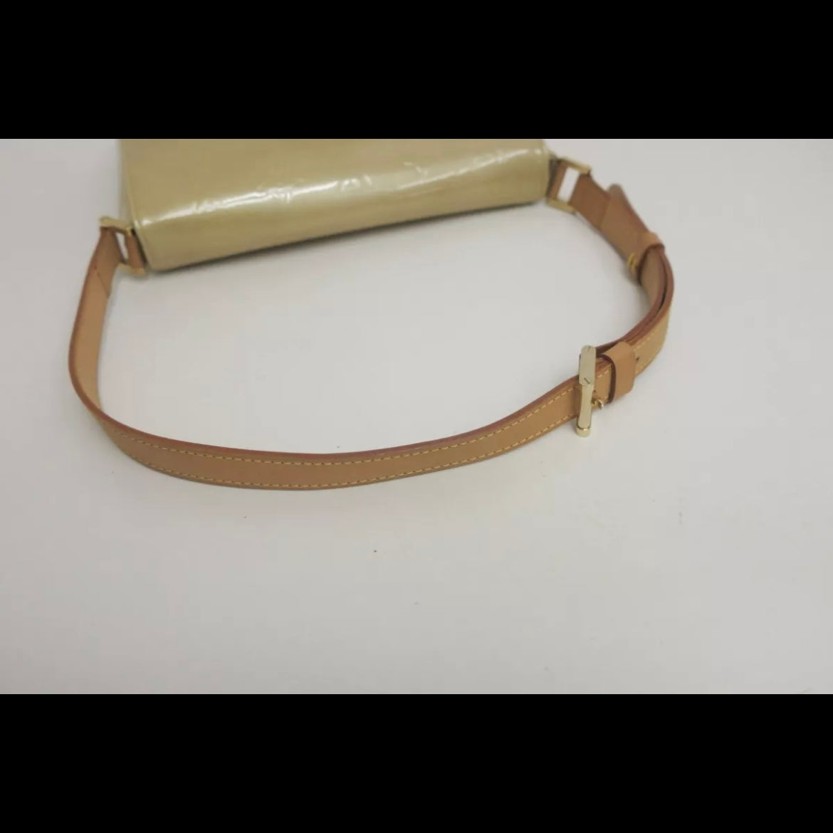 LOUIS VUITTON VERNIS SCHULTERTASCHE THOMPSON