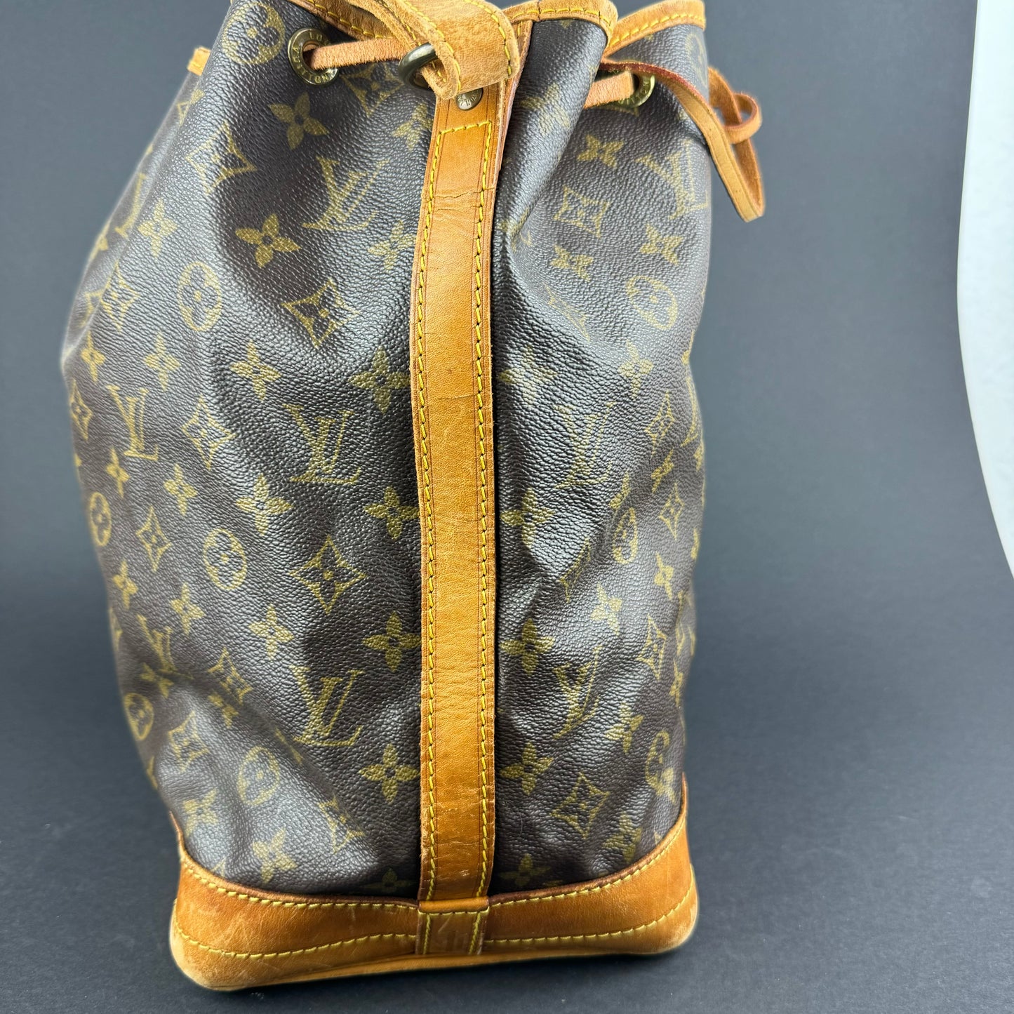 LOUIS VUITTON SAC NOE GRANDE