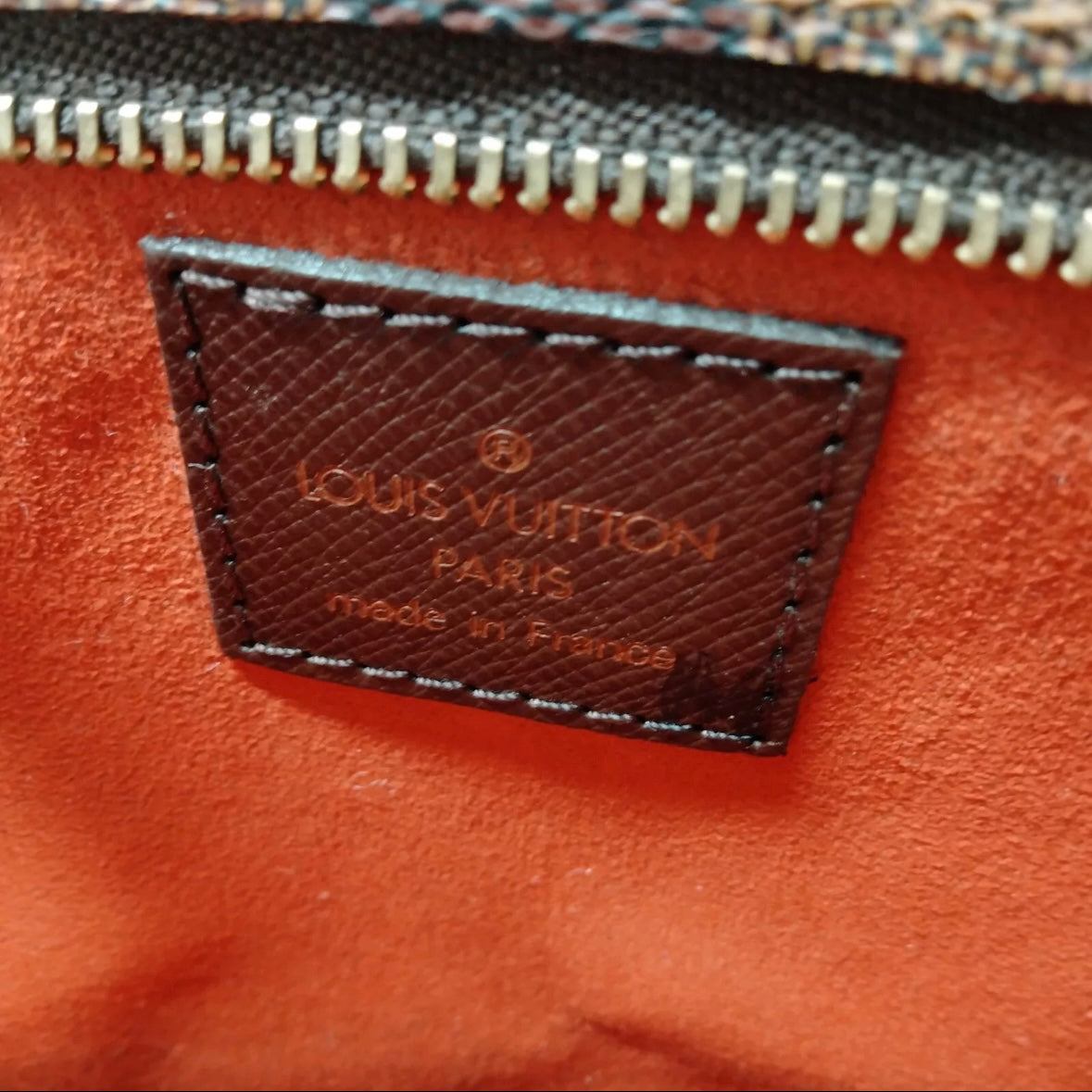 LOUIS VUITTON POCHETTE KETTE