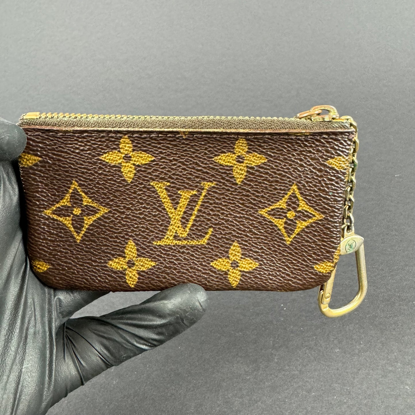 LOUIS VUITTON COIN ZIPPER SCHLÜSSELANHÄNGER