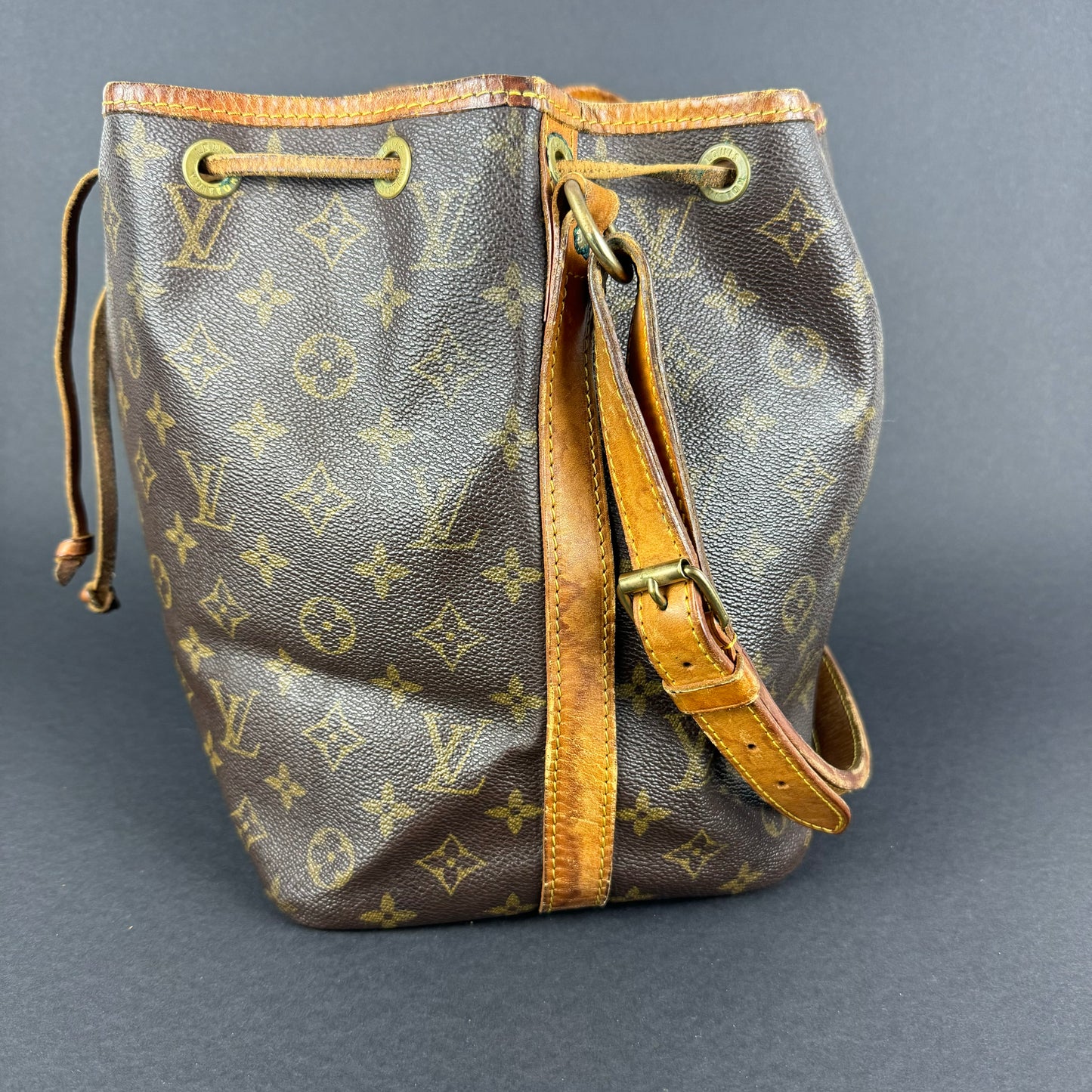 LOUIS VUITTON SAC NOE PETITE