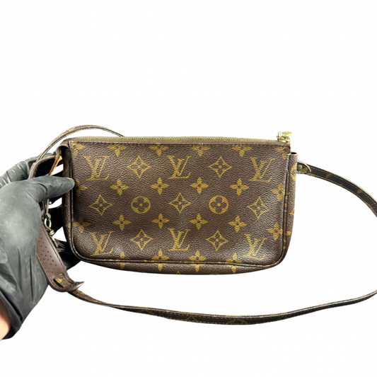 LOUIS VUITTON POCHETTE LANGER SCHULTERRIEMEN